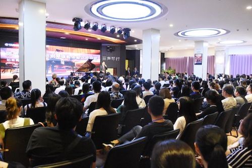 千亿球友会未来艺术家孙麒麟河南巡讲-郑州站圆满落幕