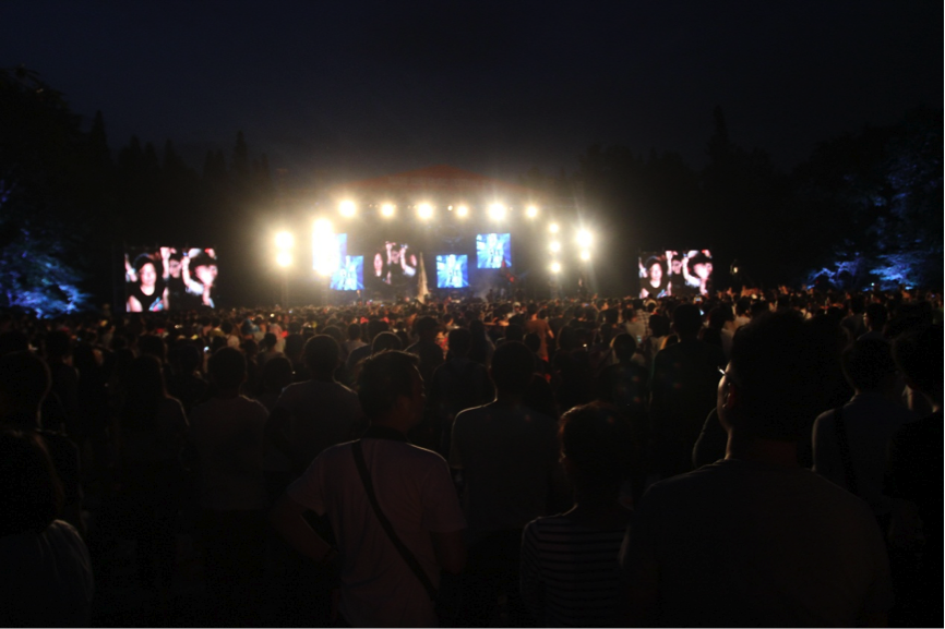 2014西湖音乐节火爆开场，千亿球友会音响倾情奉献 