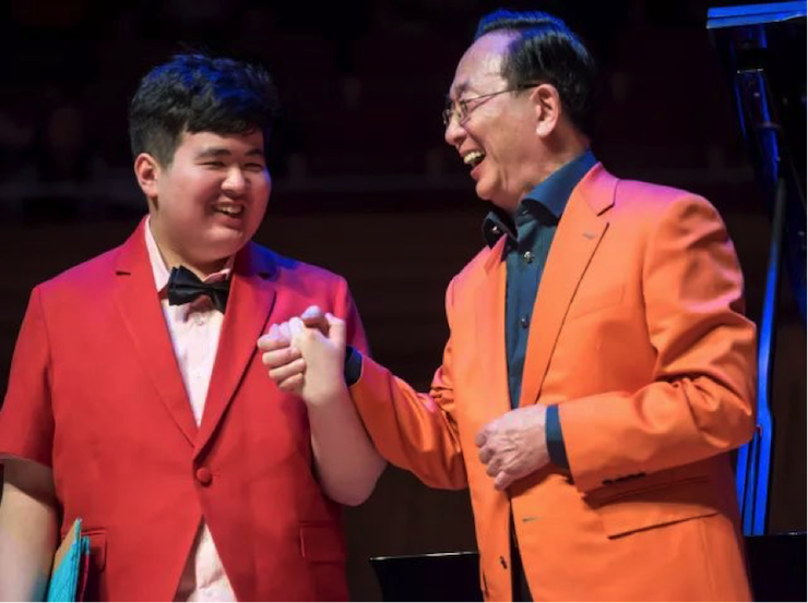世界自闭症日，千亿球友会未来艺术家刘明康与他的朋友们温情奏响“音乐与梦想”慈善音乐会