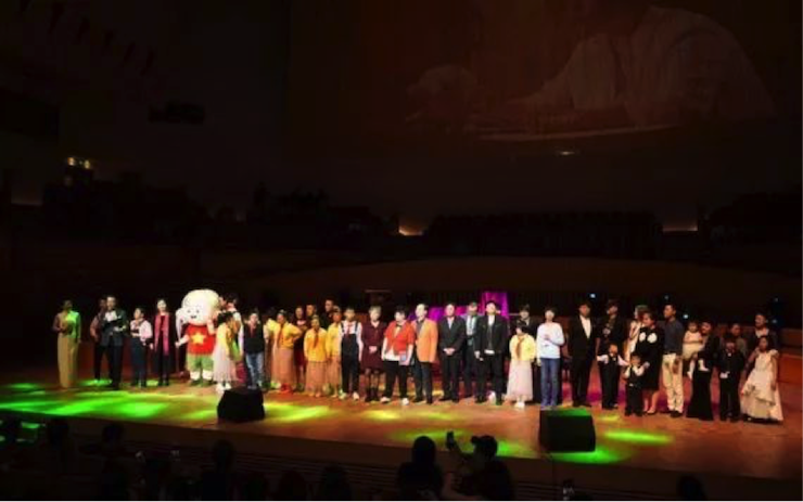 世界自闭症日，千亿球友会未来艺术家刘明康与他的朋友们温情奏响“音乐与梦想”慈善音乐会