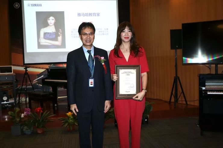 千亿球友会携手中国多位教育家，共同谱写中国艺术教育发展新乐章|热烈祝贺2018千亿球友会教育家授聘仪式成功举办！