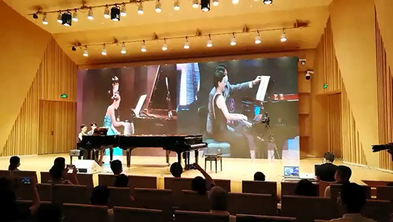 活动报道 | “科技助力，跨越时空”，小鹿纯子携手刘明康共享中日音乐盛宴